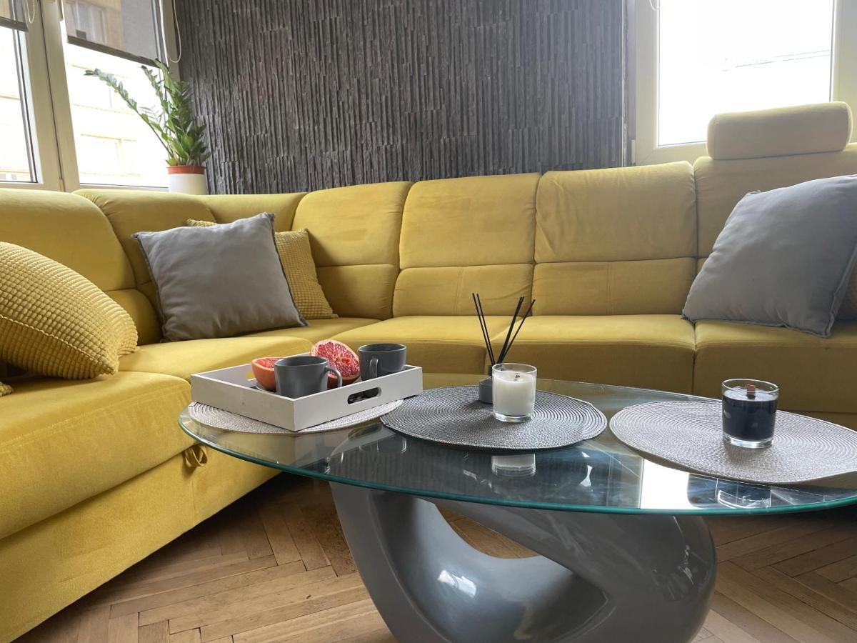 Grey Gucci Apartment City Center Warsaw Ngoại thất bức ảnh